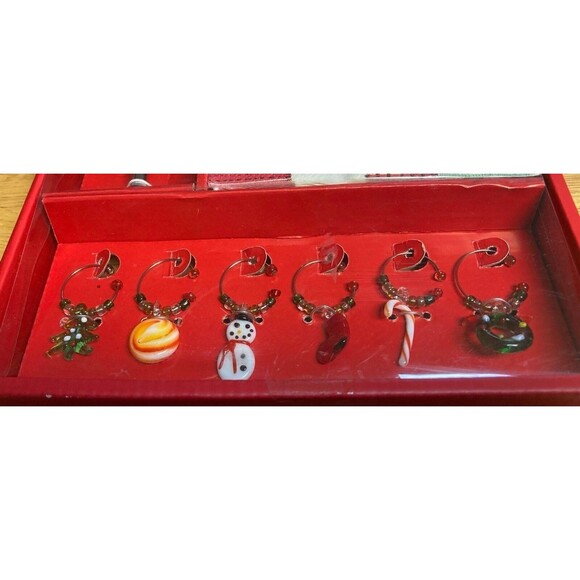 Christmas set NOS napkins, wine stopper & drink charms Santa Claus Holiday Dine - Picture 3 of 4